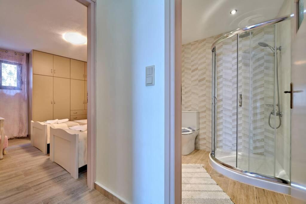 Maria'S Cozy Stonehouse Villa Kerames Esterno foto