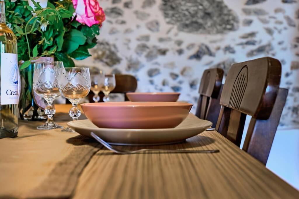 Maria'S Cozy Stonehouse Villa Kerames Esterno foto