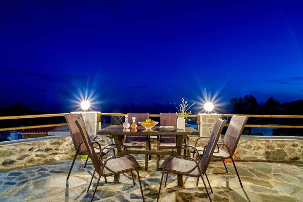 Maria'S Cozy Stonehouse Villa Kerames Esterno foto